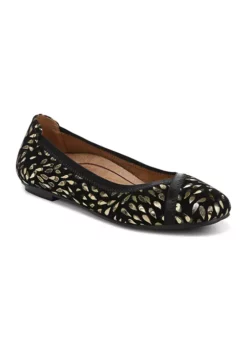 Vionic Caroll Flats